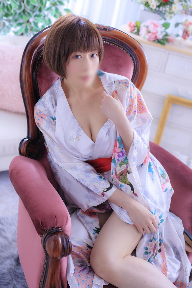 みさ