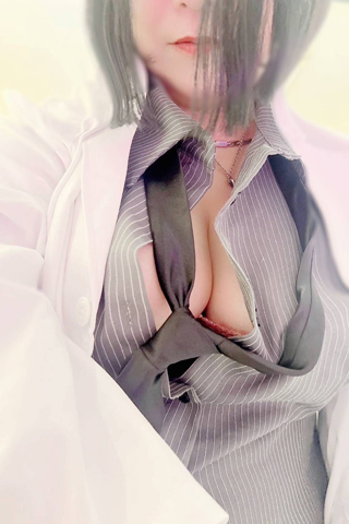てるみ4千円