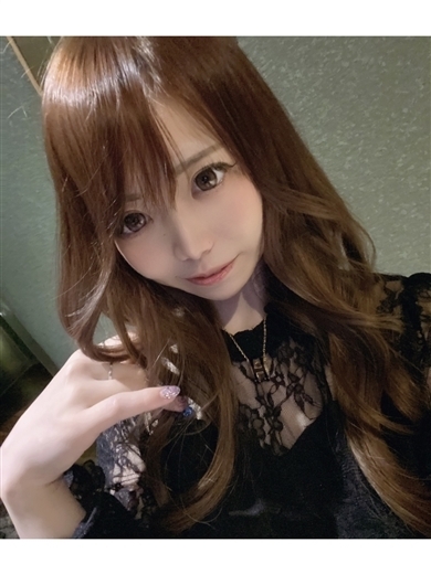 西内ゆな