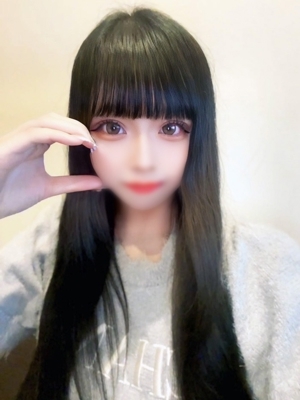 ゆりな