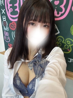 かほ（黒髪清楚な現役学生）