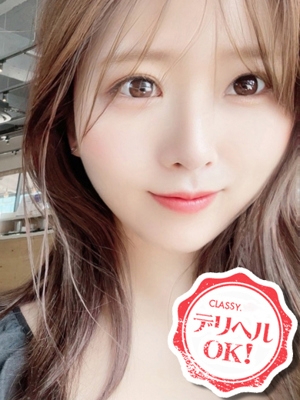 新人・まりな