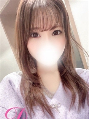 モモナ