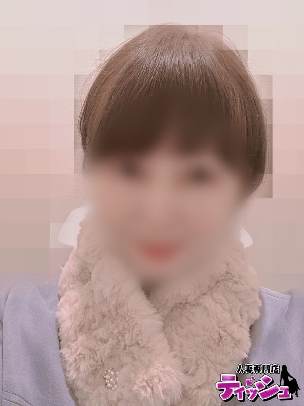 新人・シズエ