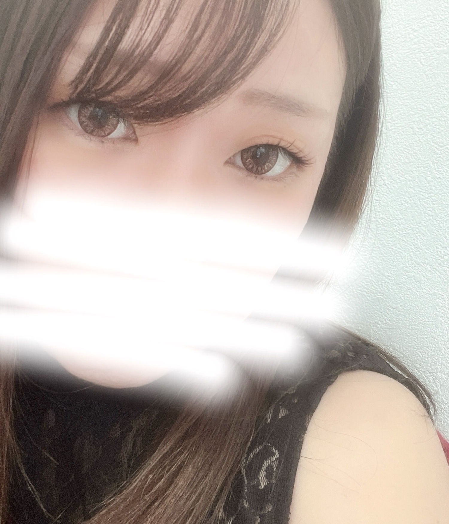 きぃ