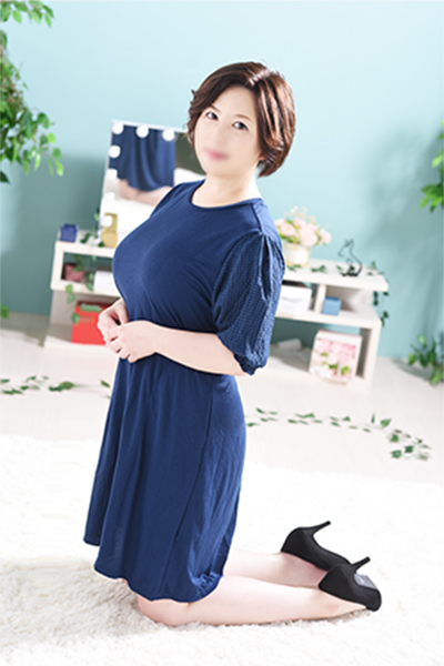 さとみ