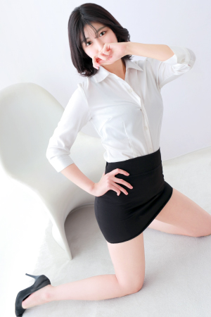 鈴村みな