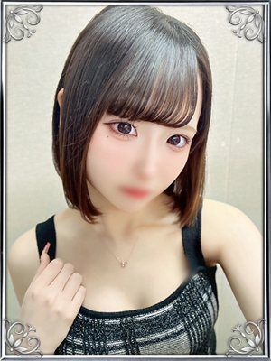 にな◇小柄で美肌な妹系美少女◇