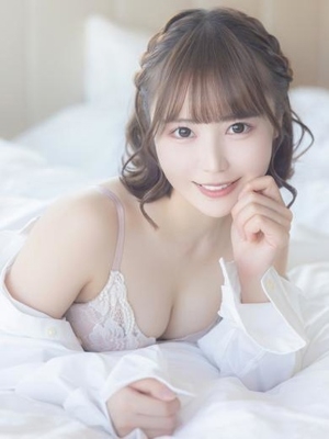 三上ここ
