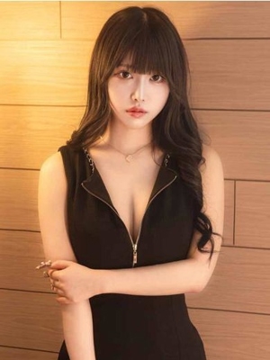 藍沢なな