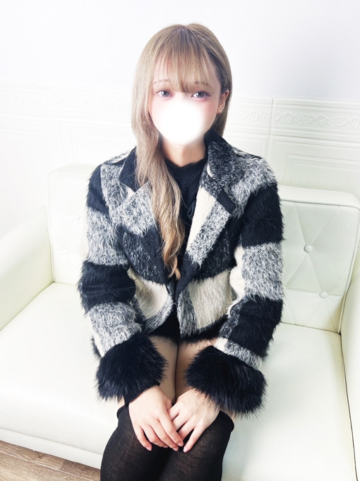 ももな