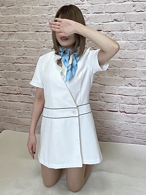 にこ