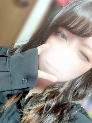 みな
