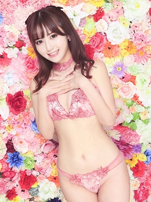 牧村しほ