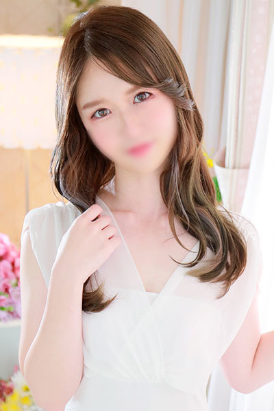 新人 みな