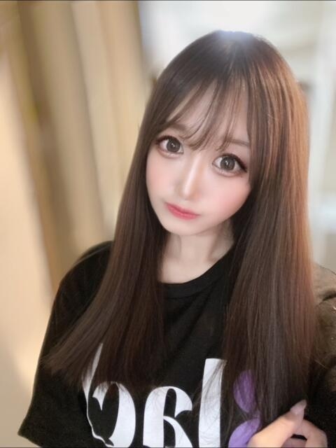 ゆりにゃ
