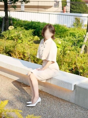 鈴木麗奈